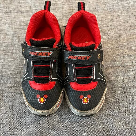 Mickey Mouse Toddler 8 Velcro Sneakers - Picture 3 of 7